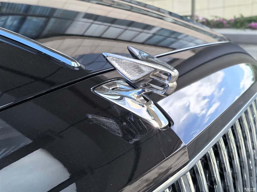 Bentley Flying Spur, 2022 4