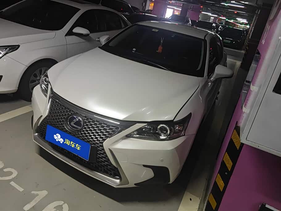 Lexus CT