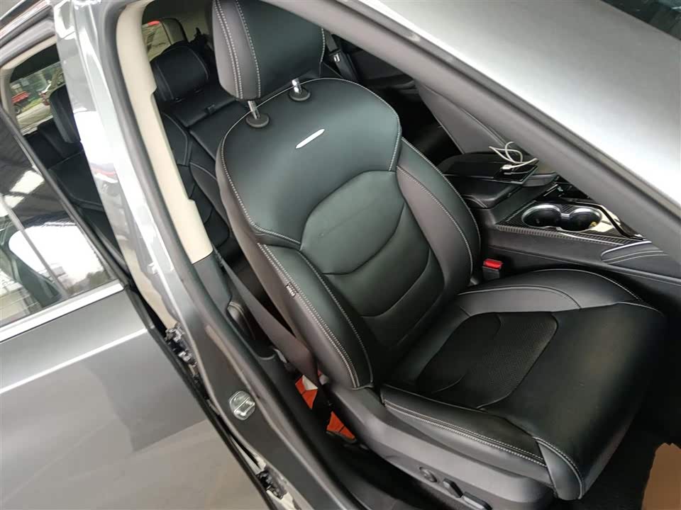 MAXUS SAIC MAXUS D90