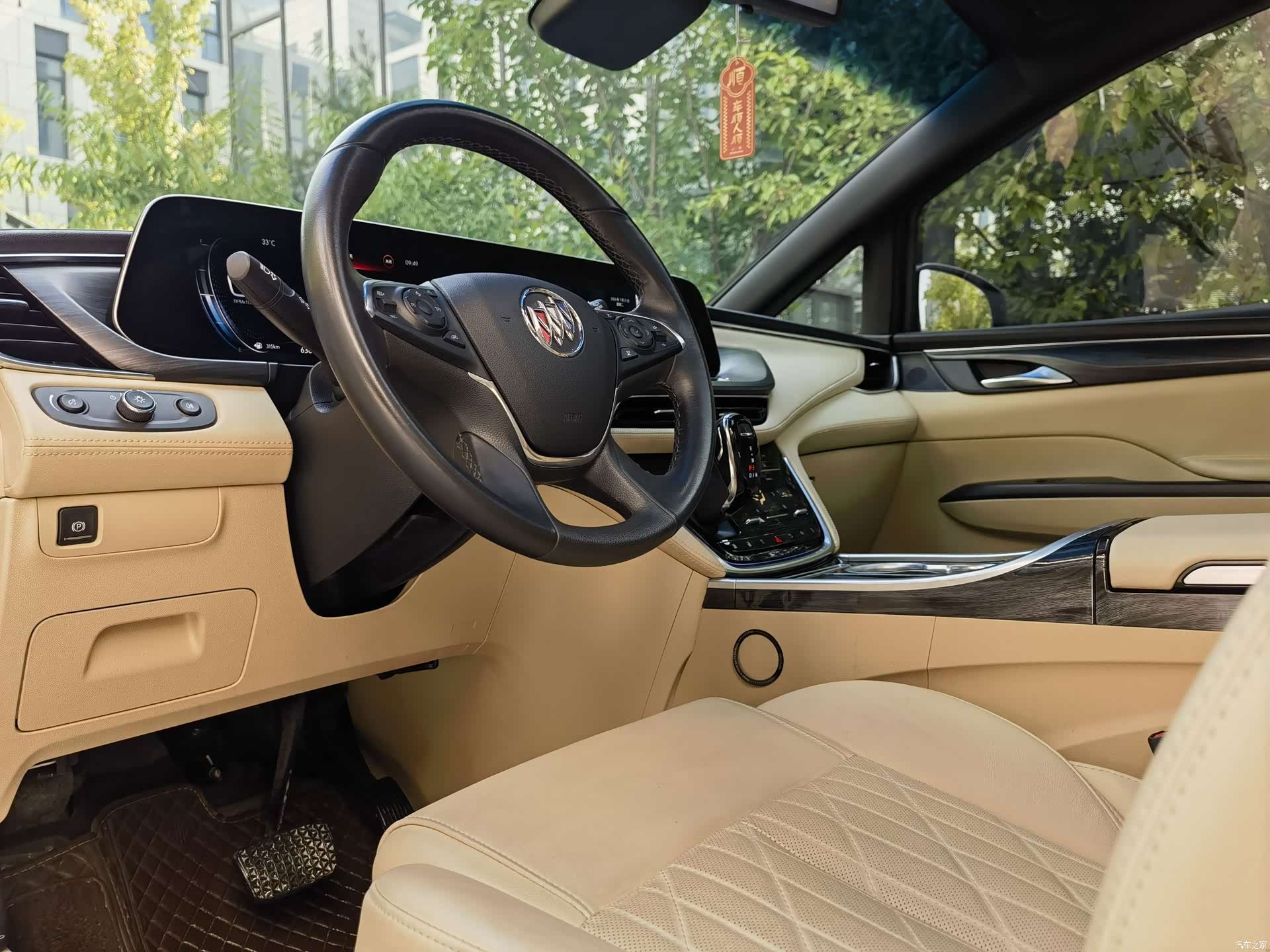 Buick GL8, 2022 7
