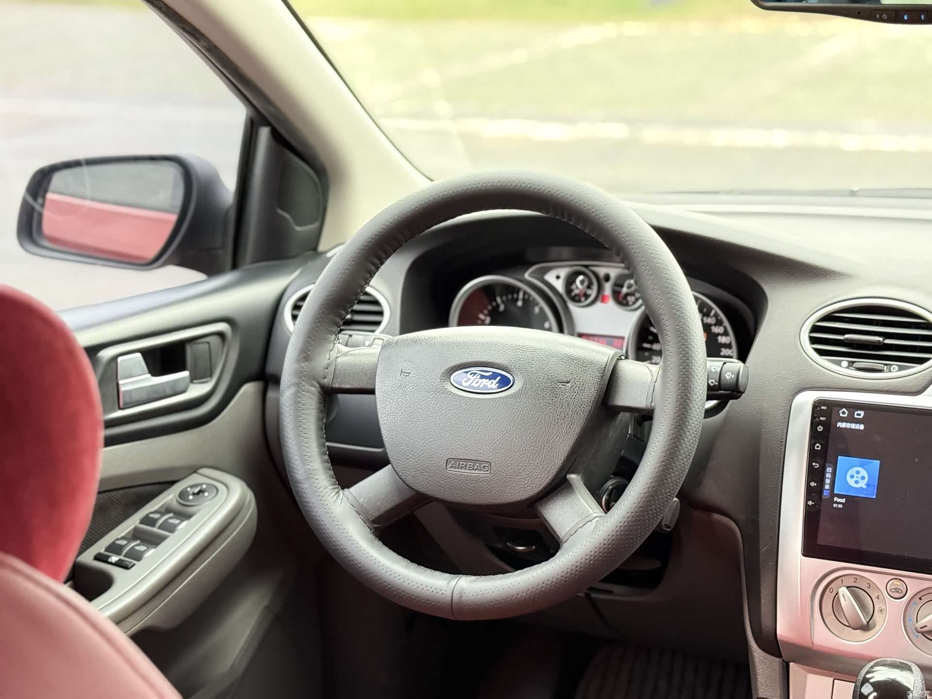 Ford Focus, 2015 8