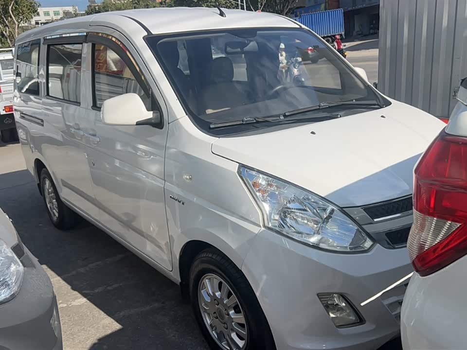 Wuling Wuling Rongguang V