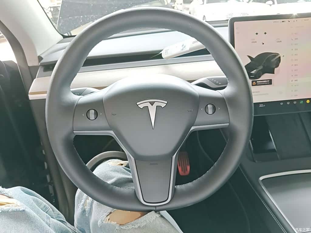 Tesla Model Y, 2022 11
