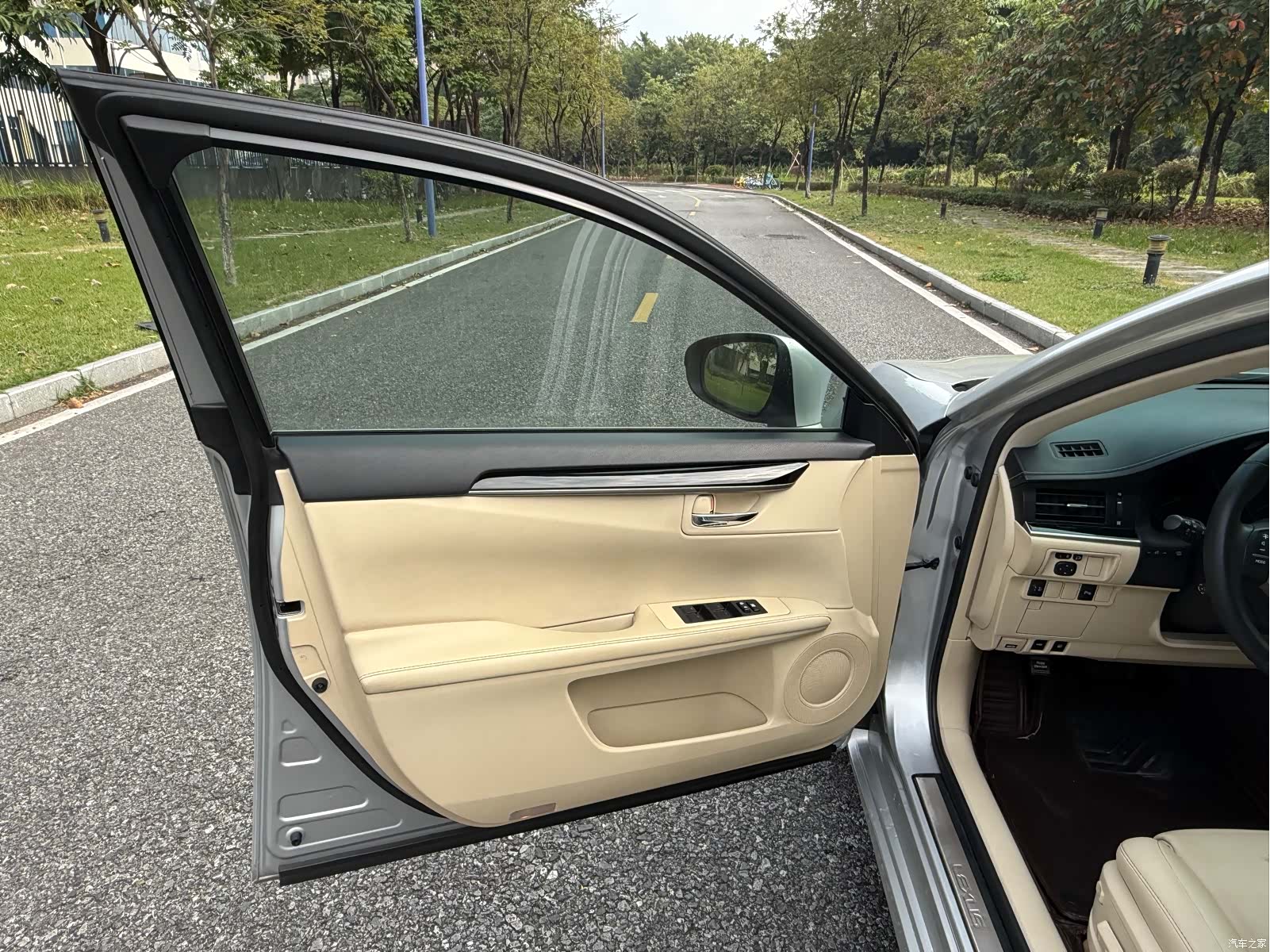 Lexus ES, 2014 17