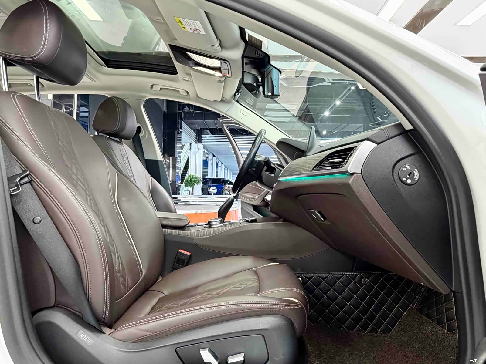 BMW 5 Series, 2019 13