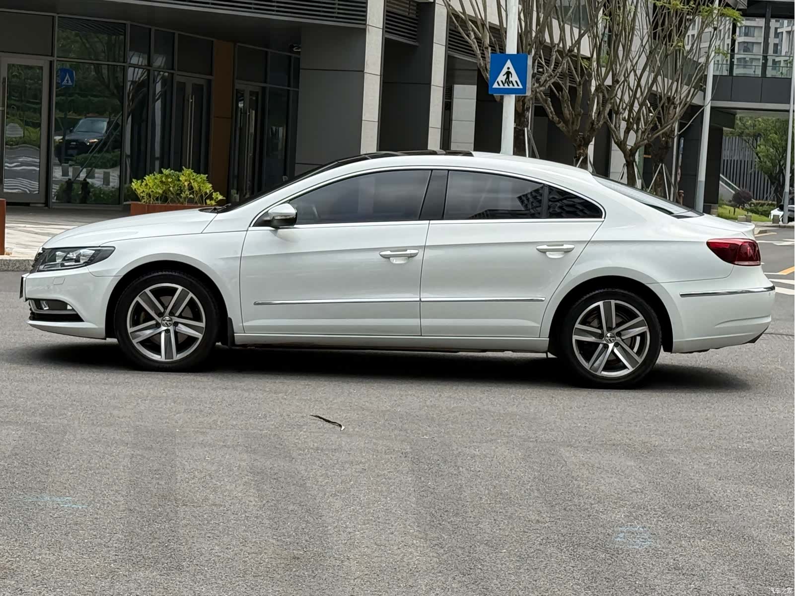 Volkswagen CC, 2016 8