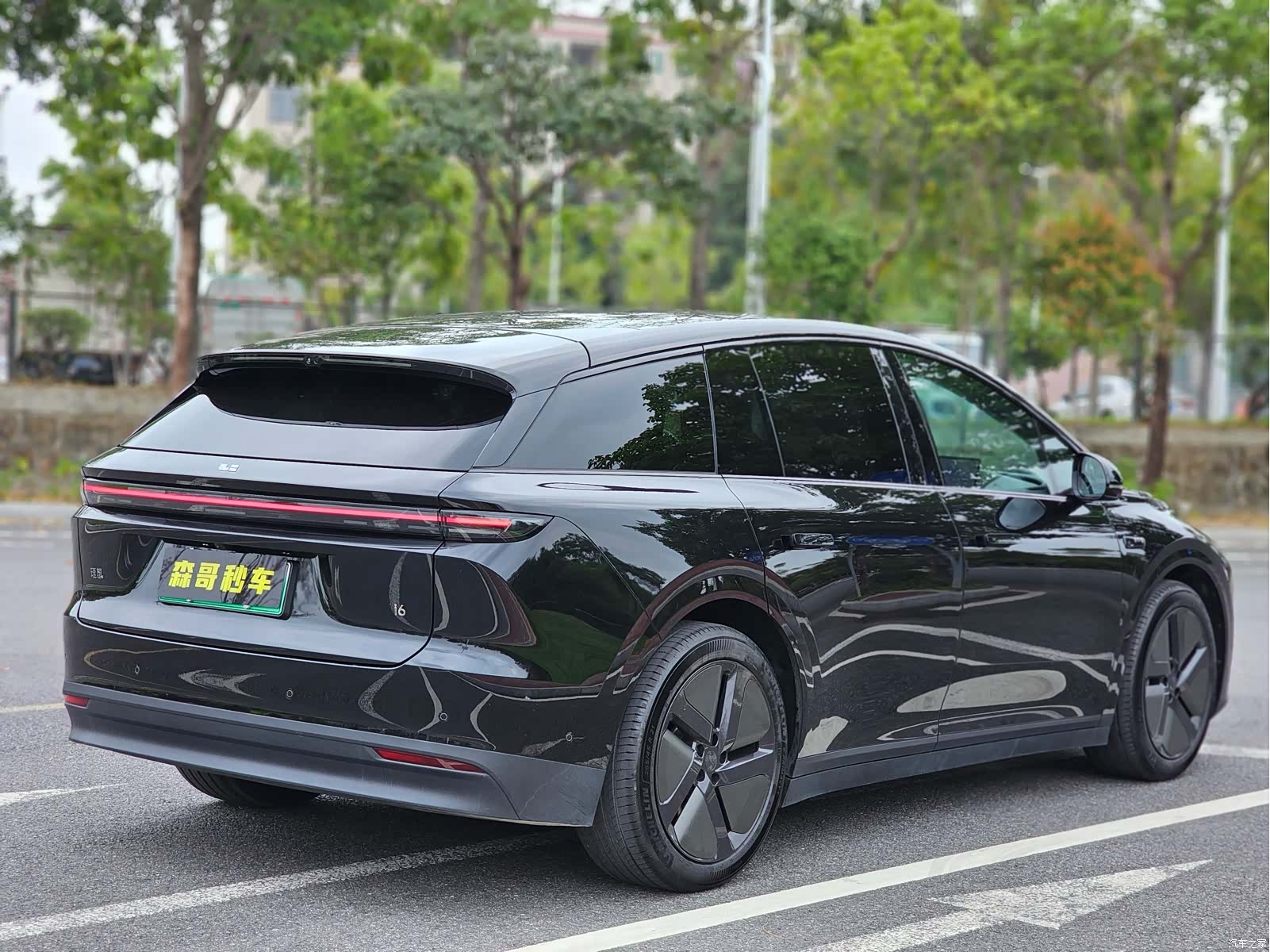 Li Auto i6, 2025 6