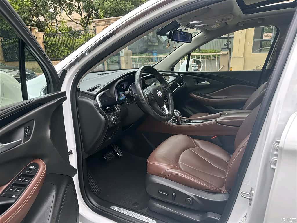 Buick Envision Plus, 2020 7