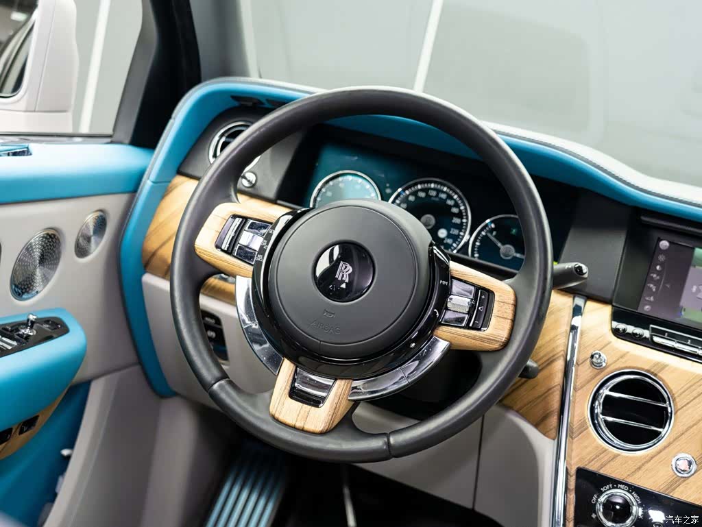 Rolls-Royce Cullinan, 2021 22