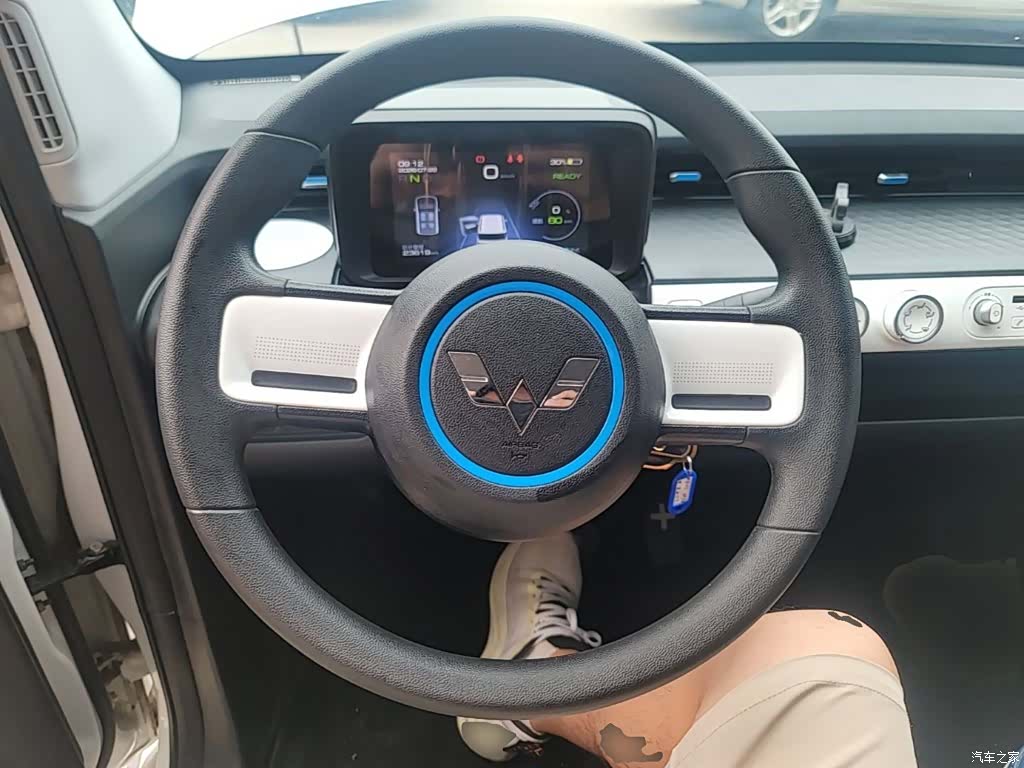 Wuling MINIEV, 2022 11