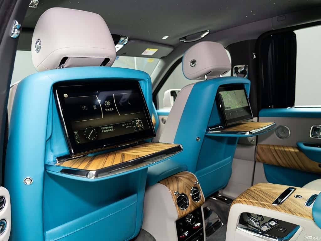 Rolls-Royce Cullinan, 2021 17