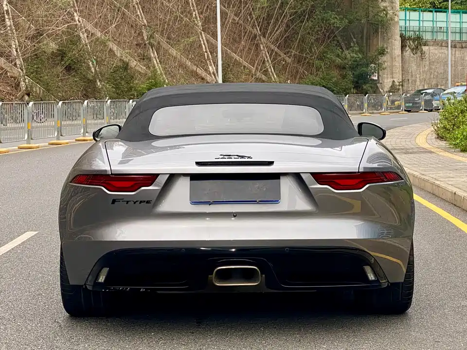 Jaguar F-TYPE