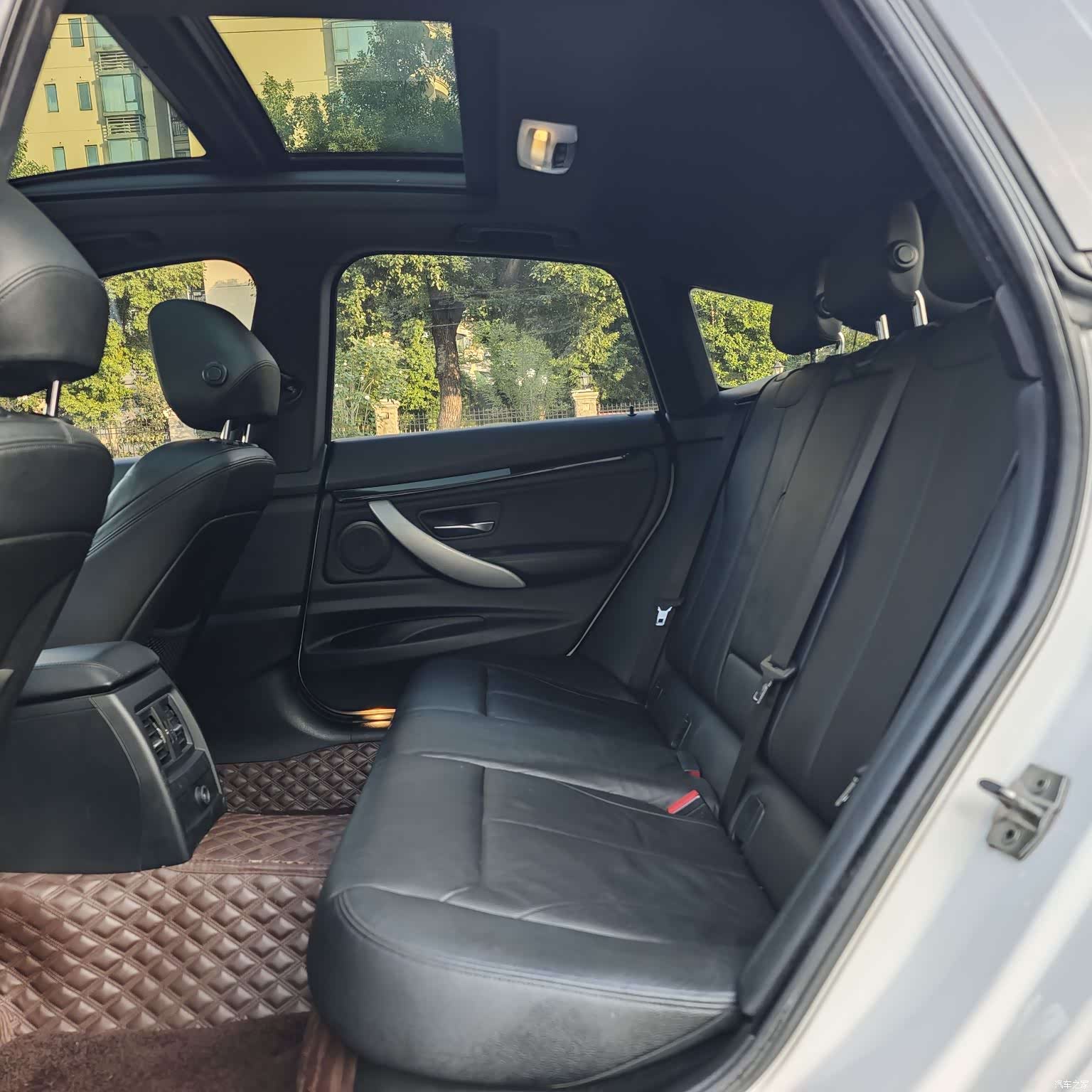 BMW 3 Series, 2017 14