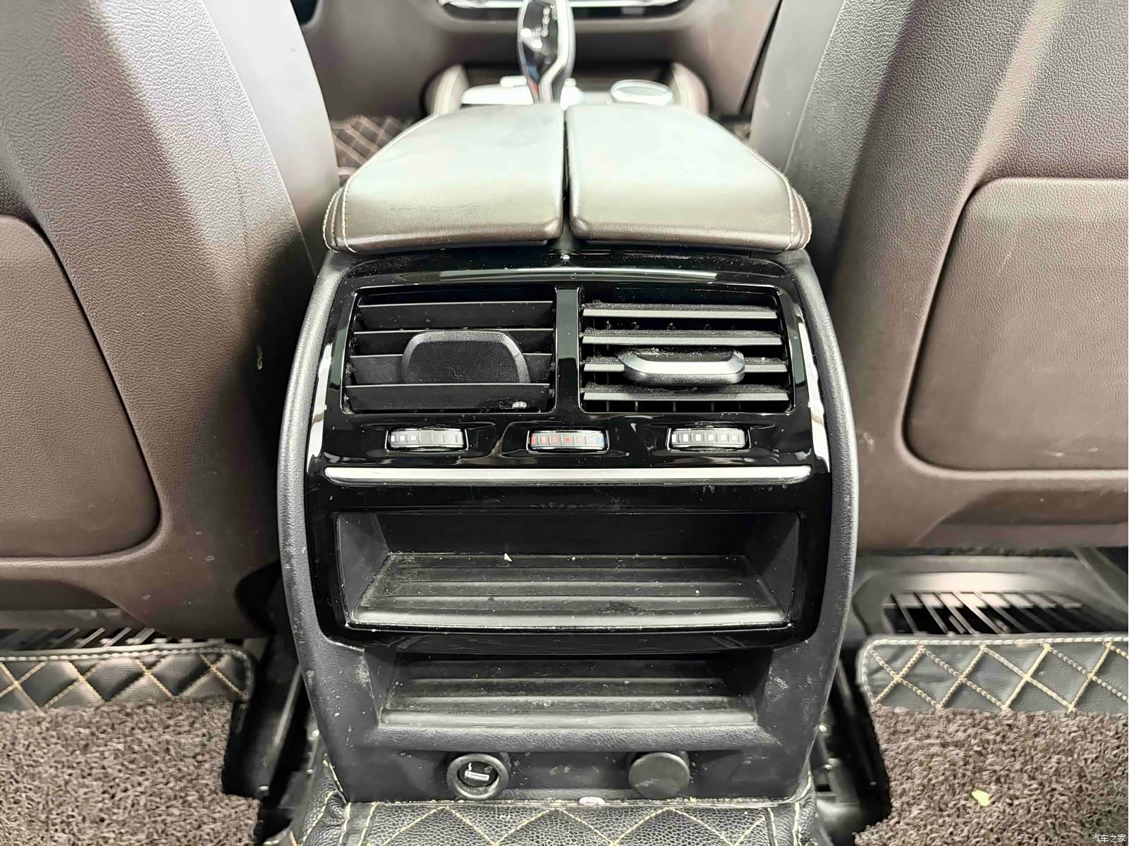 BMW 5 Series, 2019 8
