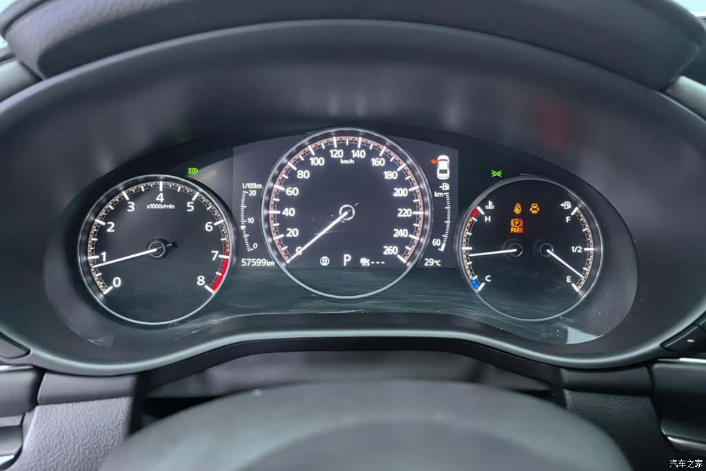 Mazda Mazda3, 2023 14