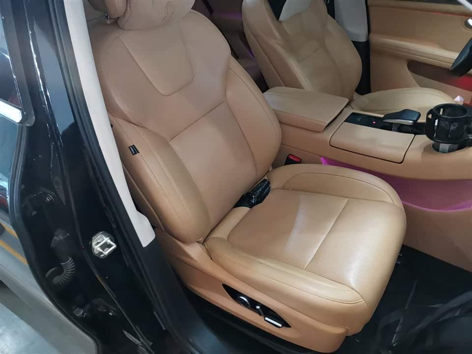 HarmonyOS Ask the world M5