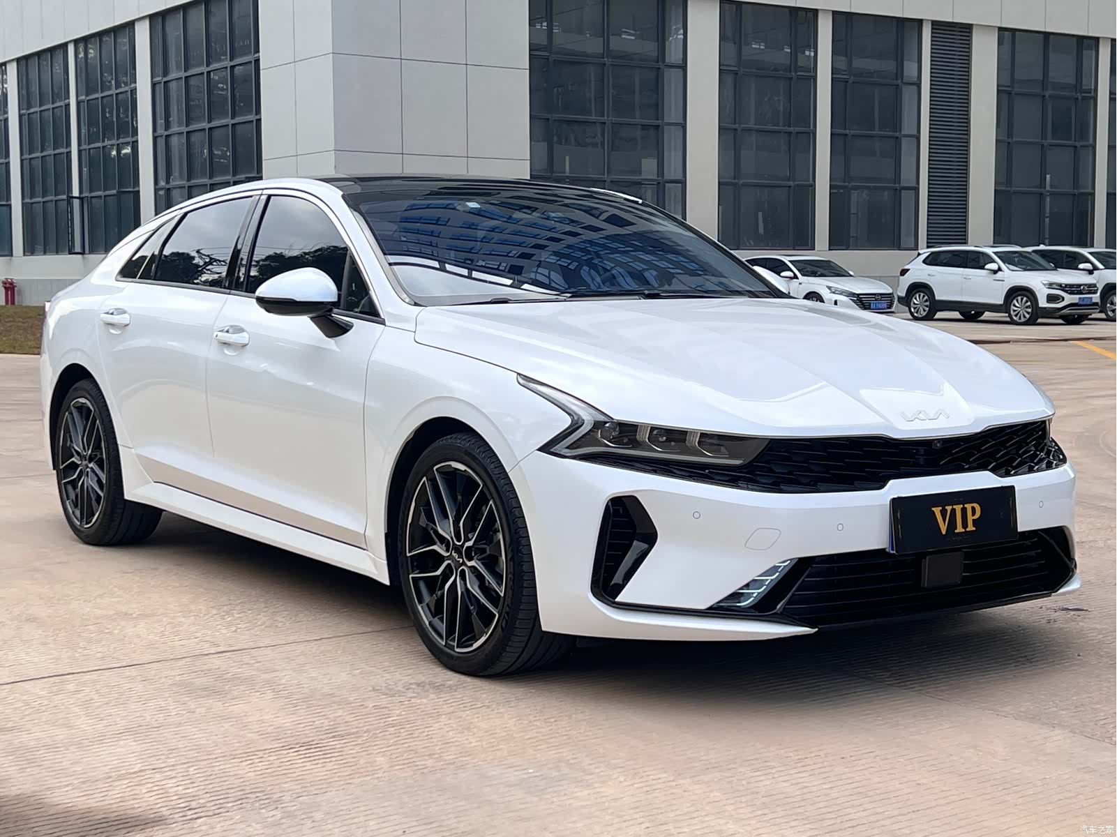 Kia K5, 2022 3