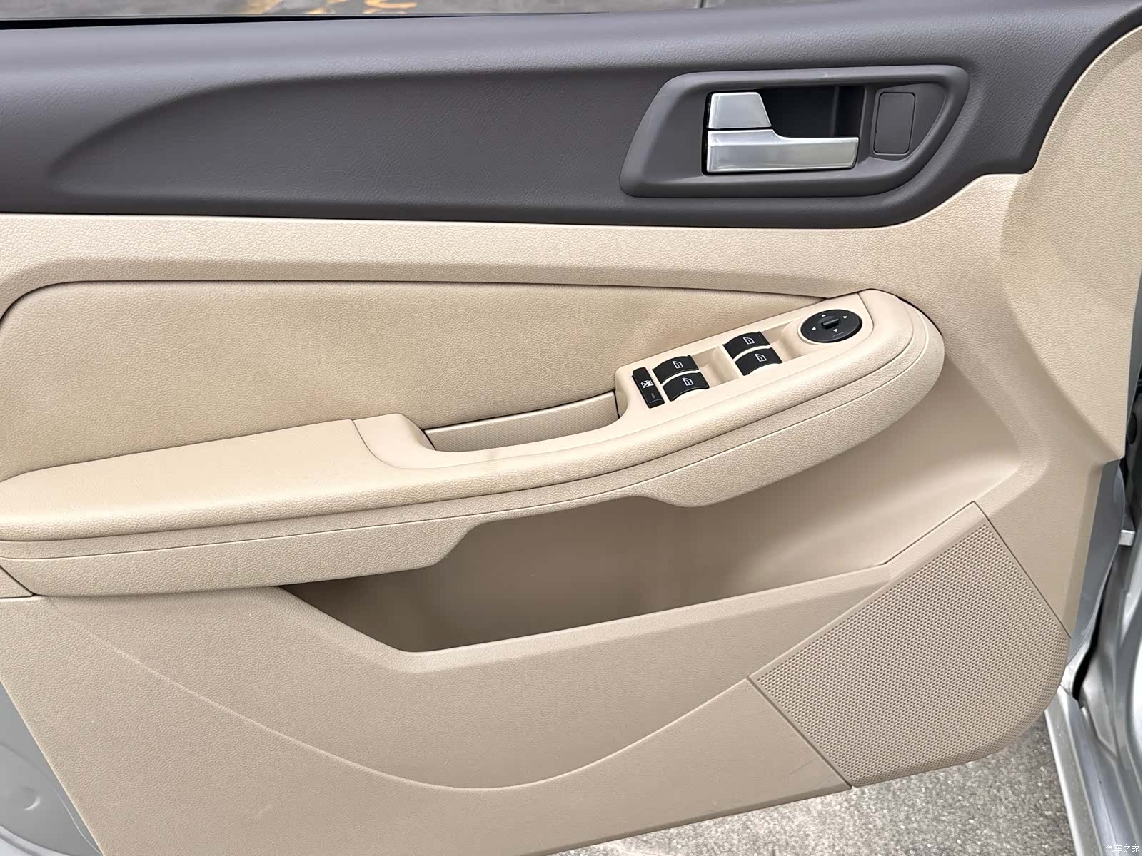 Ford Focus, 2014 9