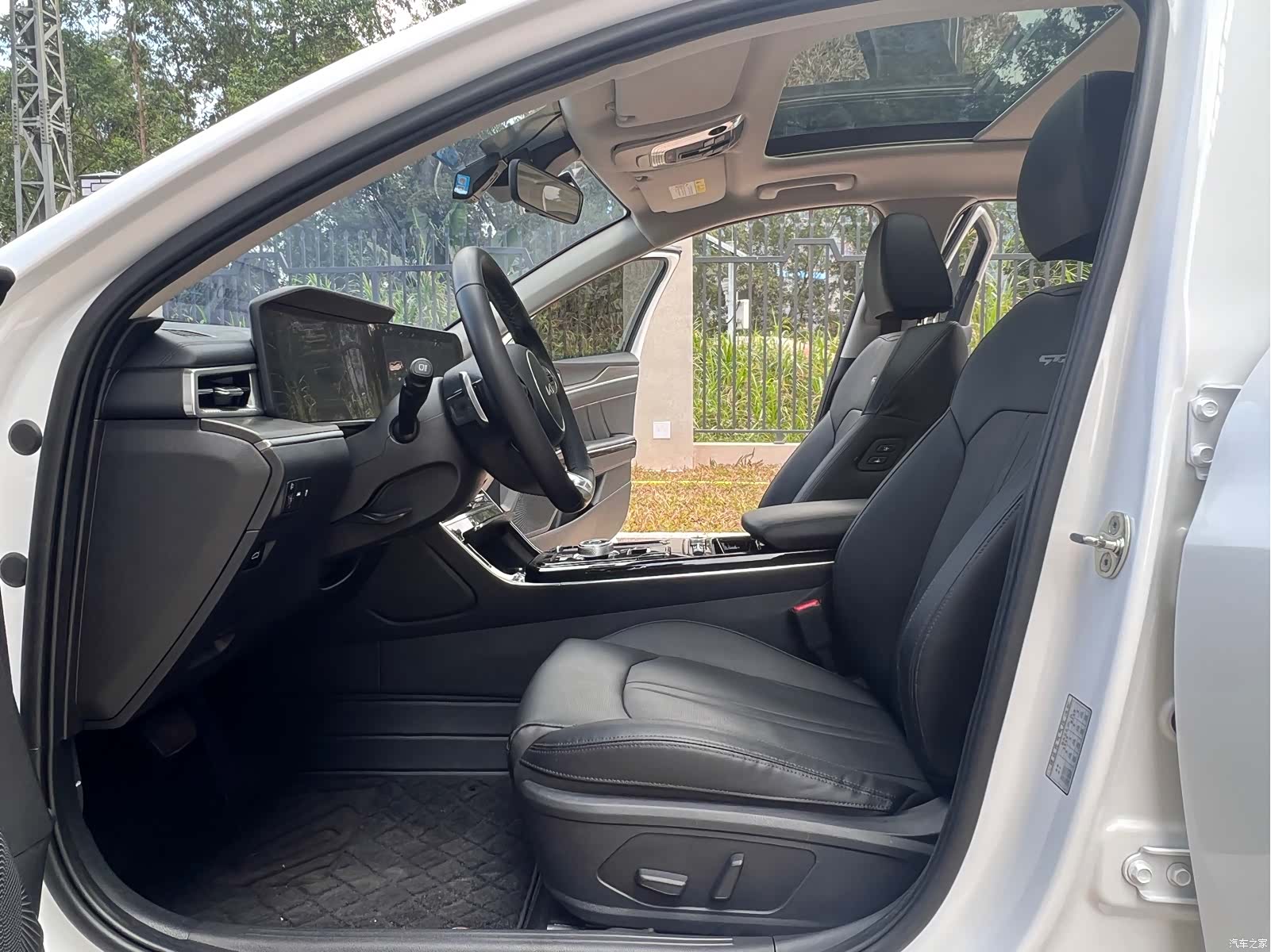 Kia K5, 2022 9