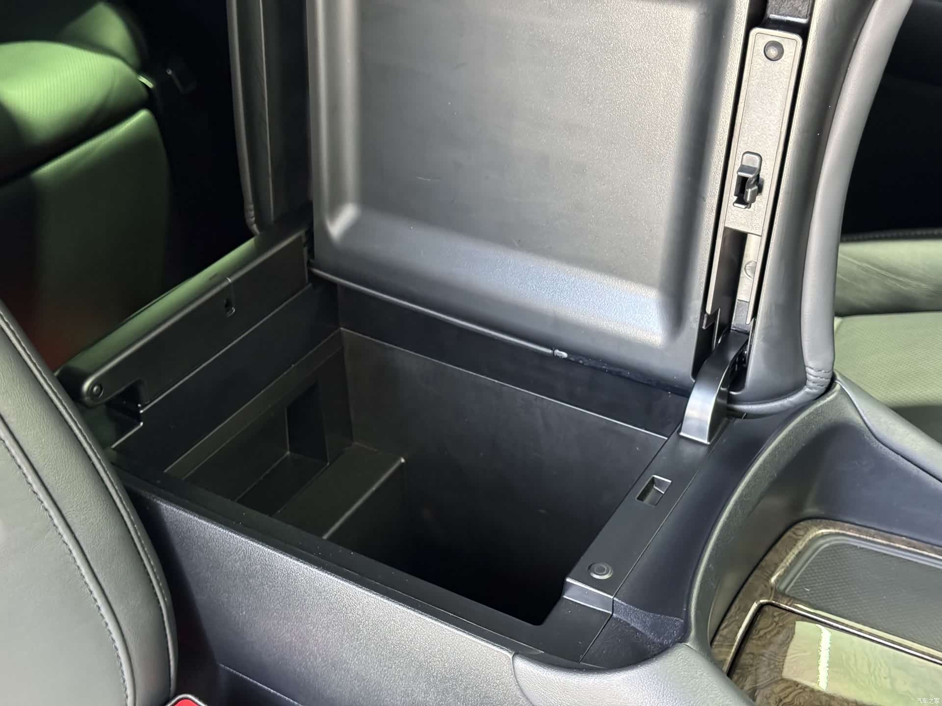 Toyota Vellfire, 2021 17
