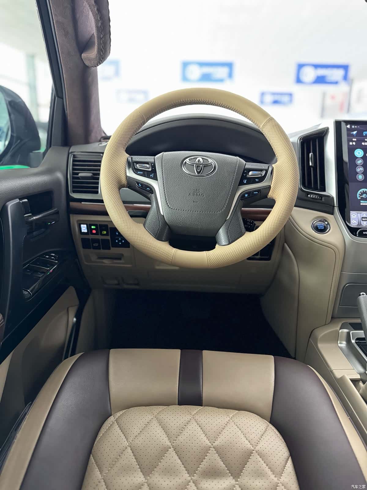 Toyota Land Cruiser, 2018 4