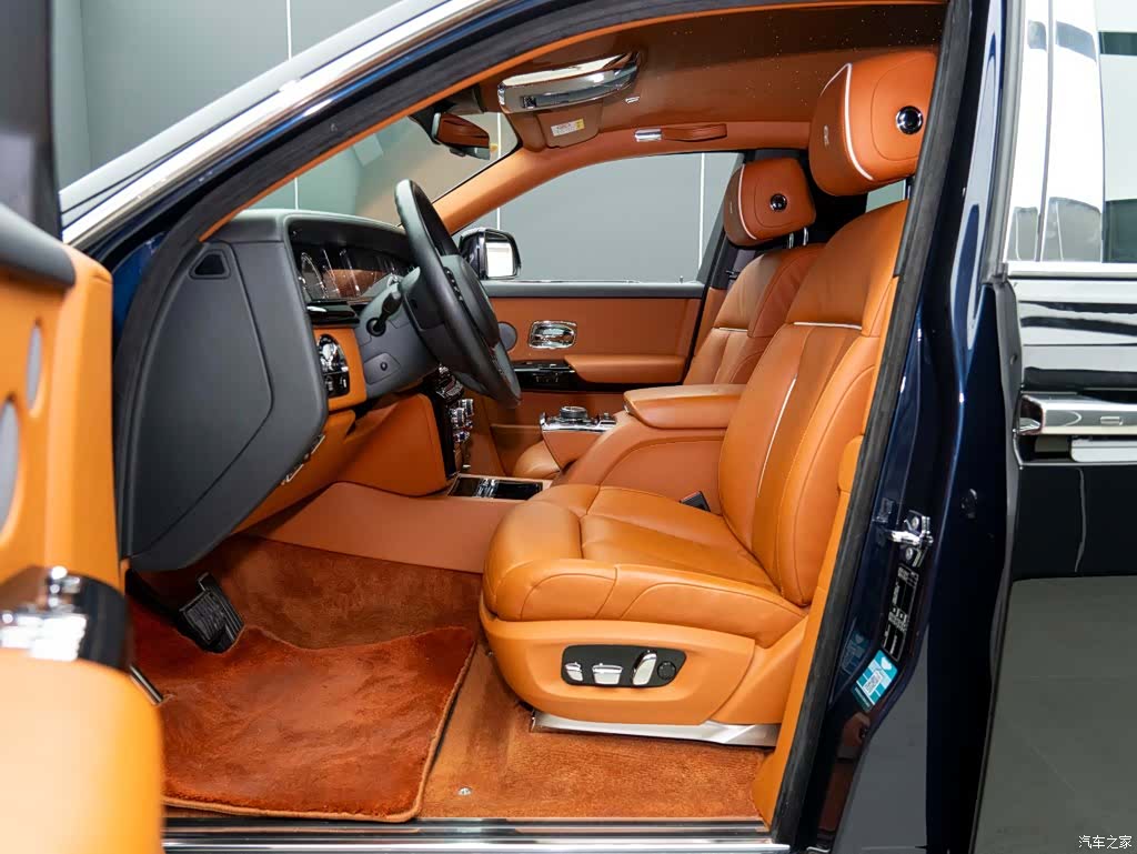 Rolls-Royce Phantom, 2020 25