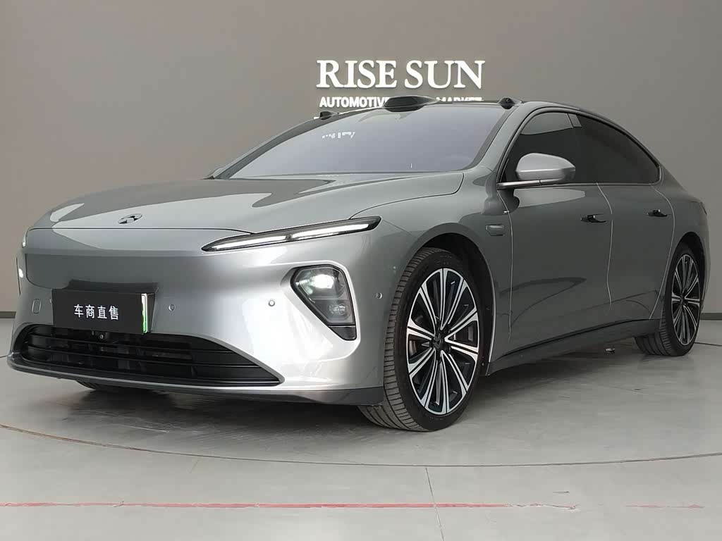 NIO ET7
