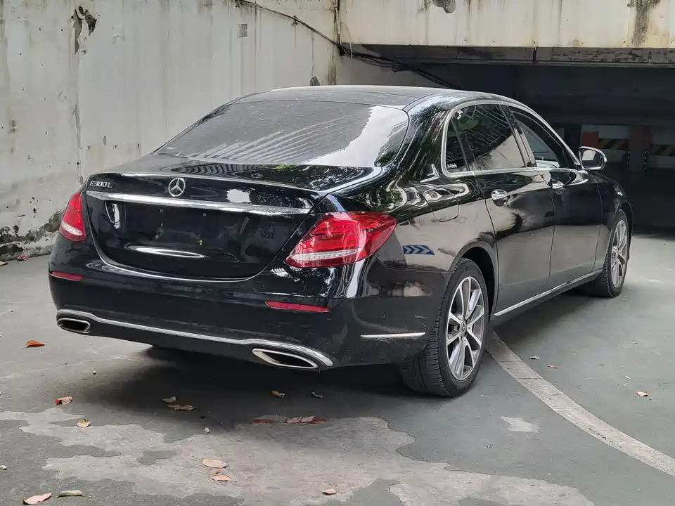 Mercedes-Benz E-class