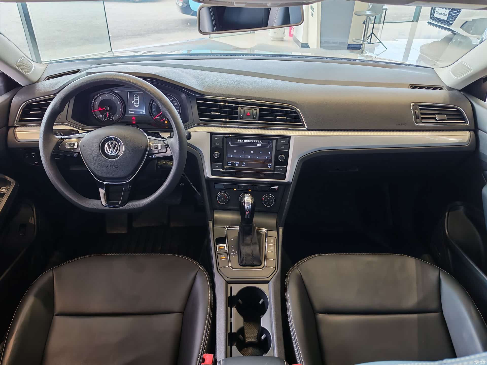 Volkswagen Lamando, 2019 9