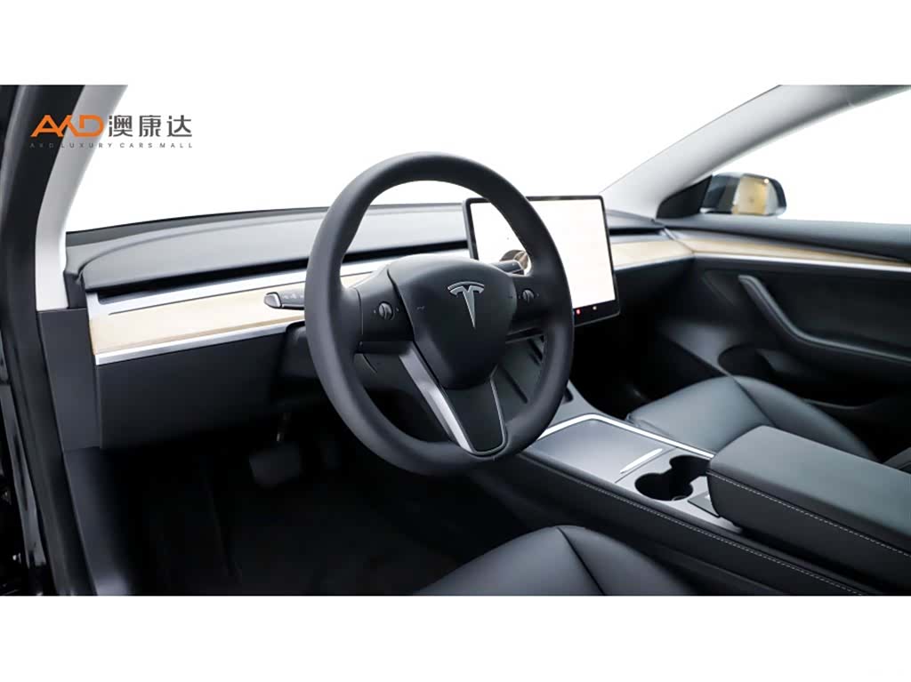 Tesla Model 3, 2022 6