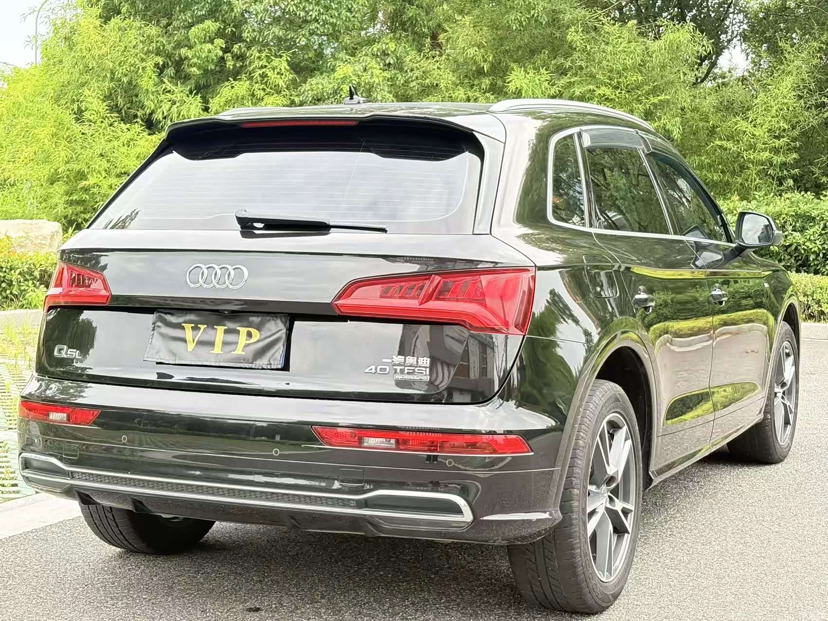 Audi Q5L, 2020 все фото