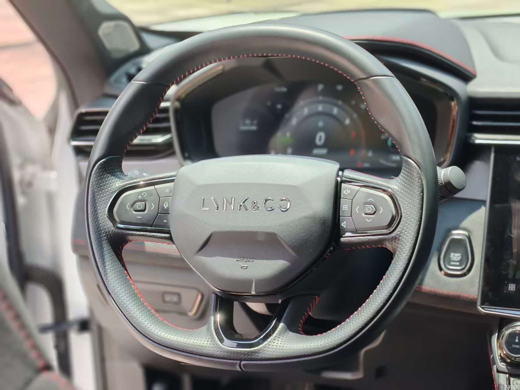Lynk & Co 02, 2022 10