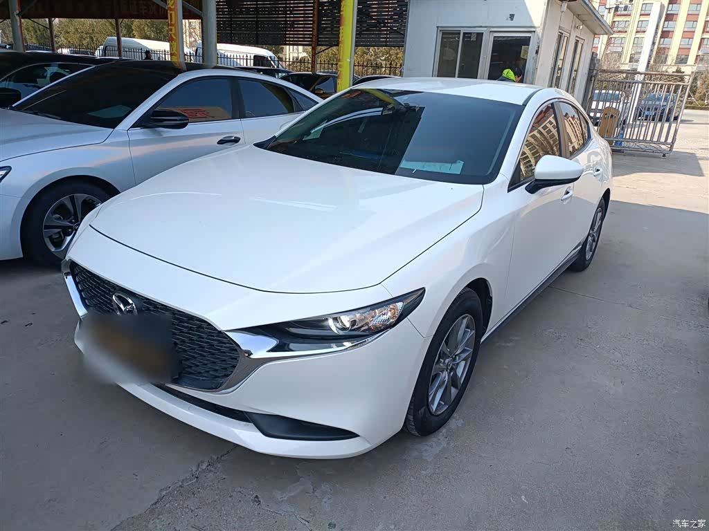 Mazda Mazda3, 2024 2