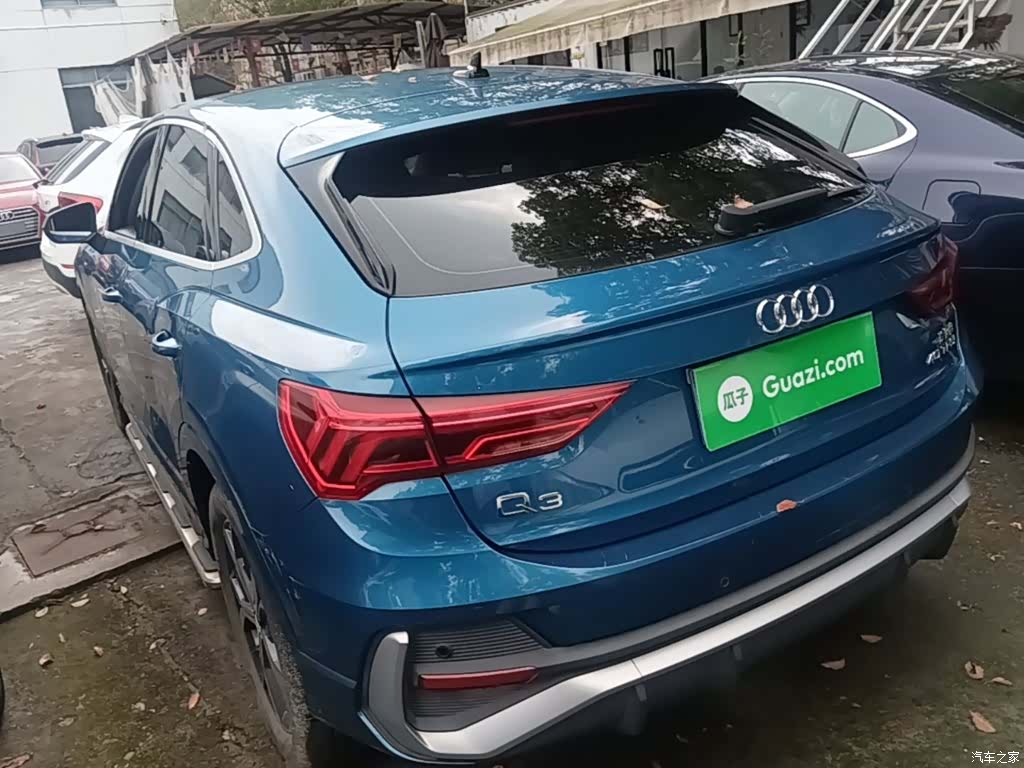 Audi Q3, 2021 все фото