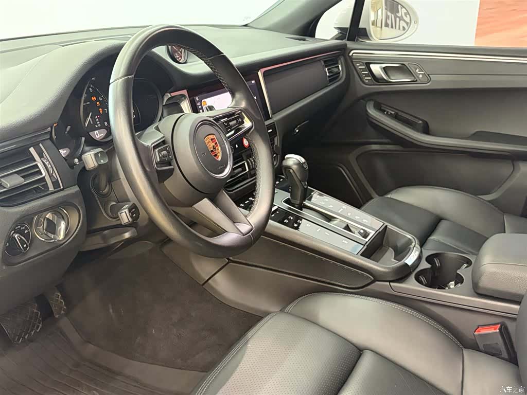 Porsche Macan, 2023 9