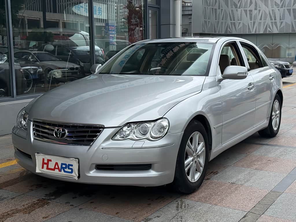 Toyota Reiz