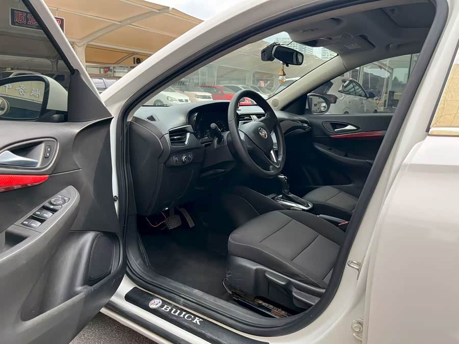 Buick LaCrosse 2018, фото 4