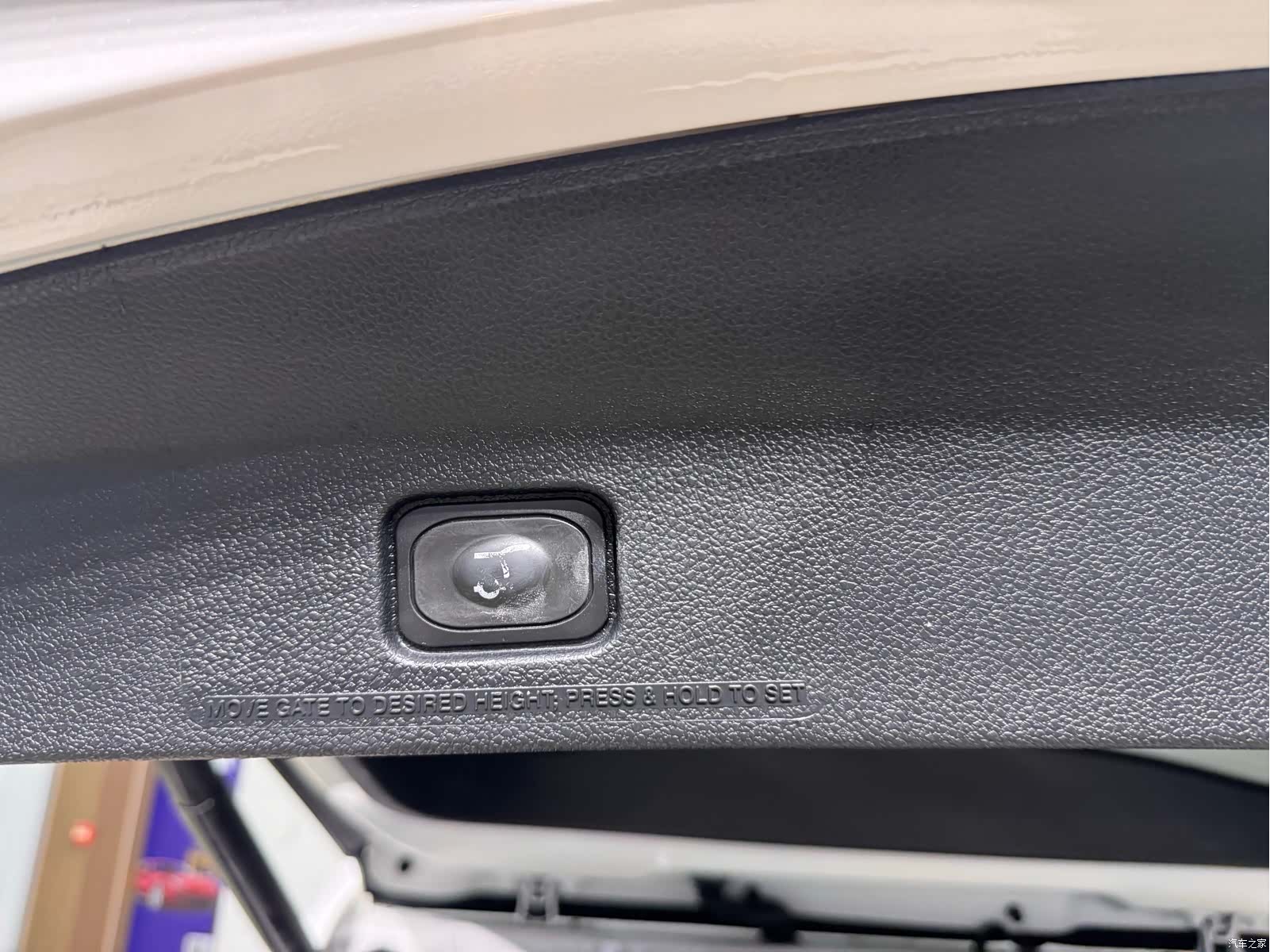 Ford Explorer, 2018 21