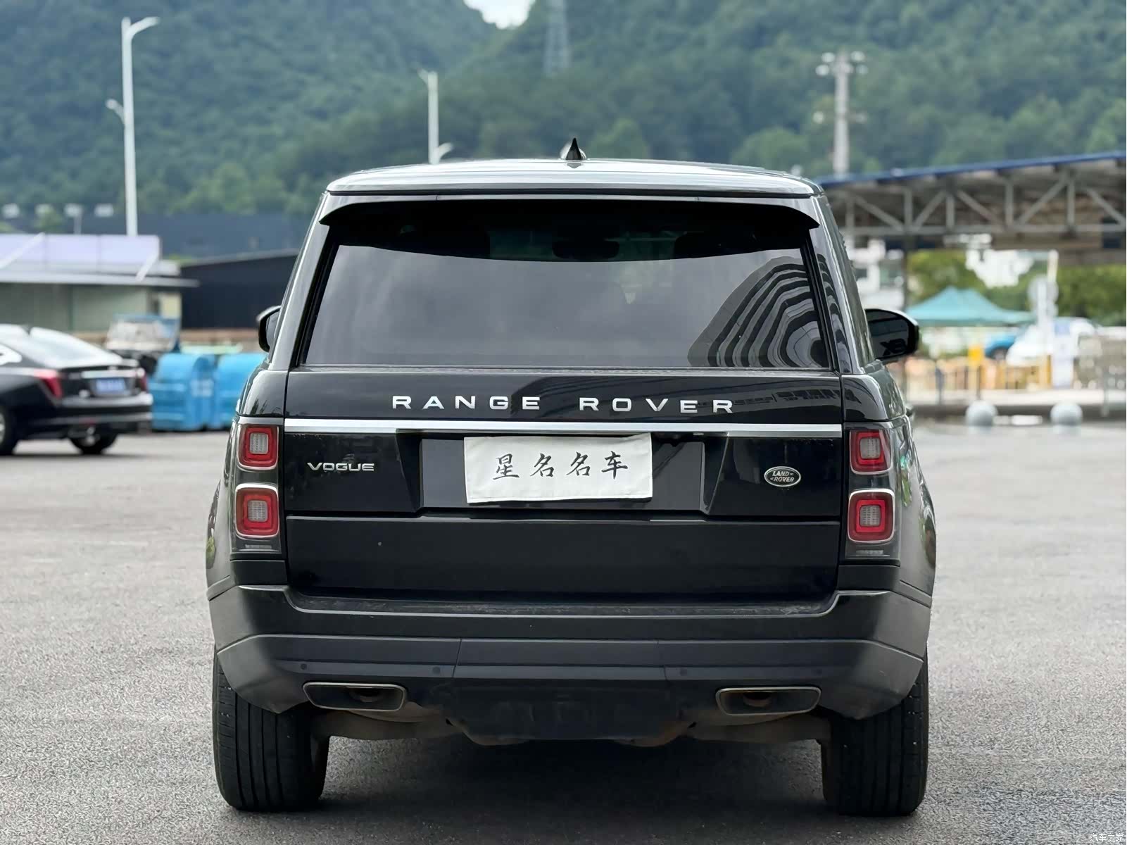 Land Rover Range Rover, 2023 12