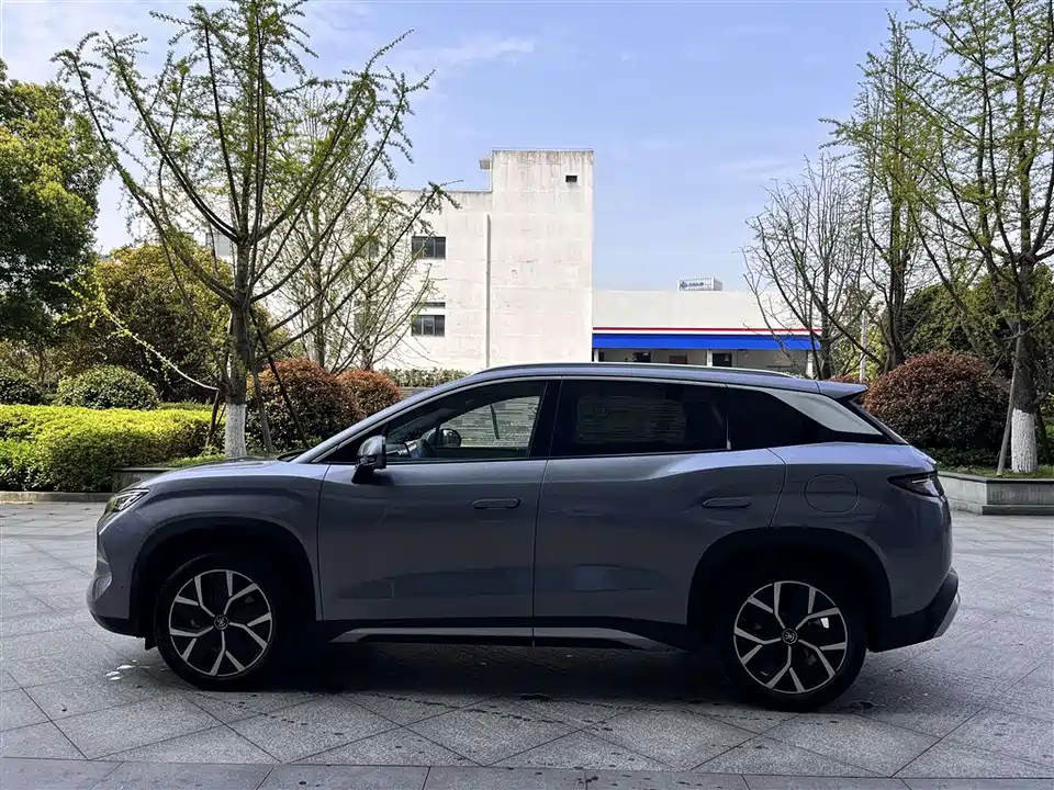 BYD Song L DM-i