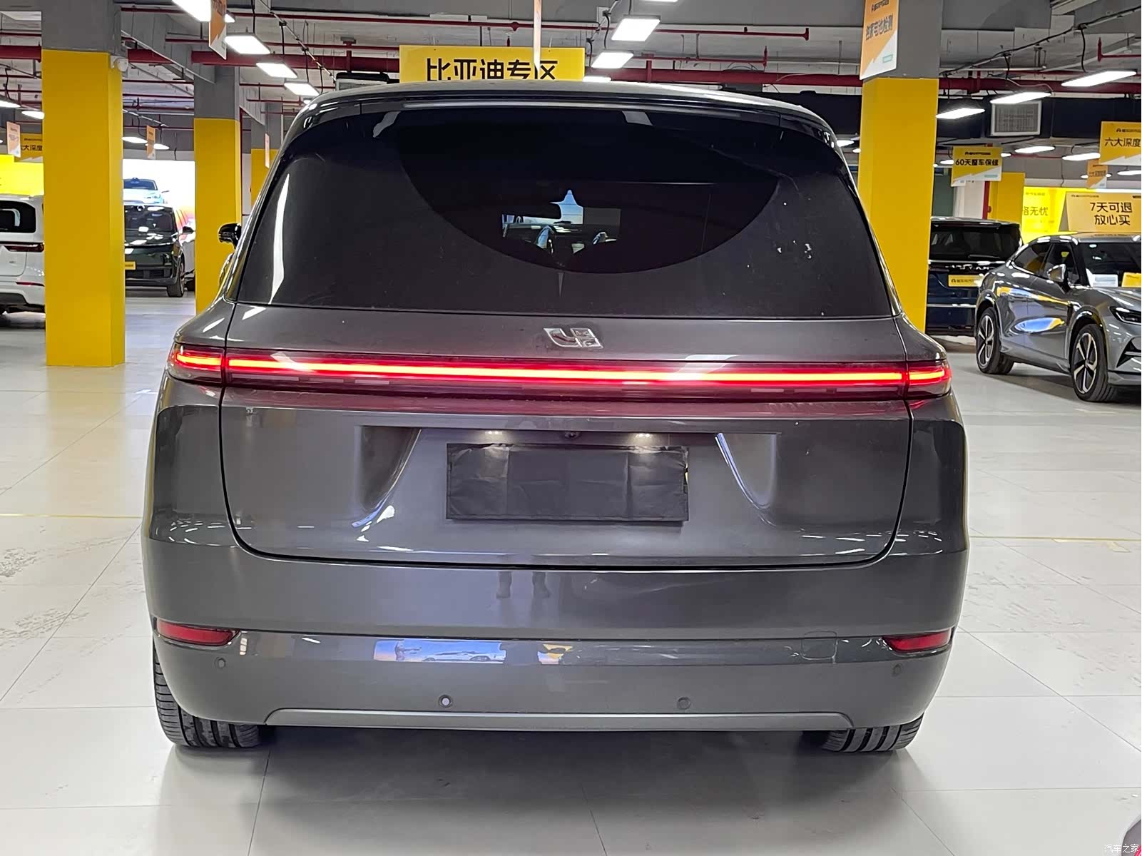 Li Auto L9, 2024 6