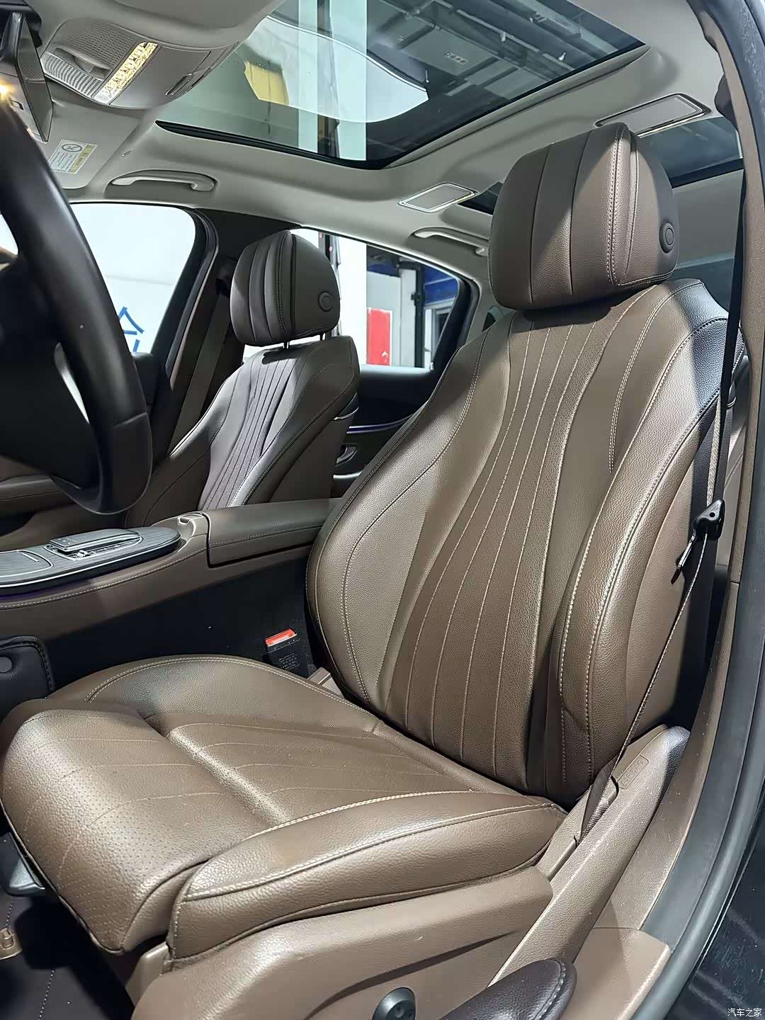 Mercedes-Benz E-Class, 2023 17