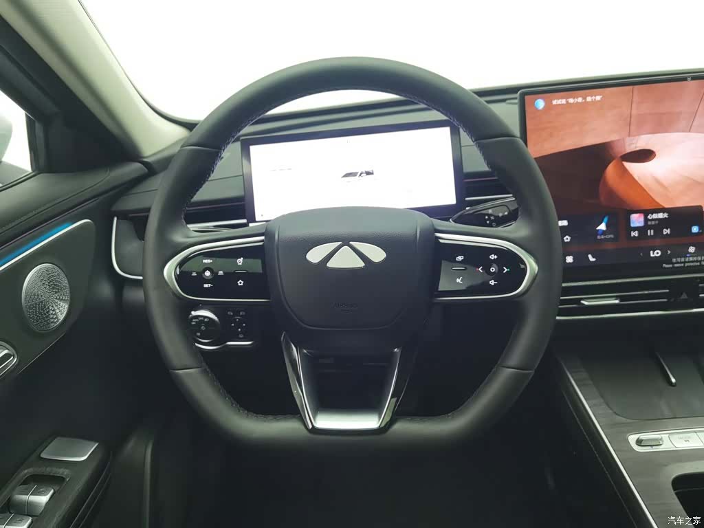 Chery A8L, 2025 11