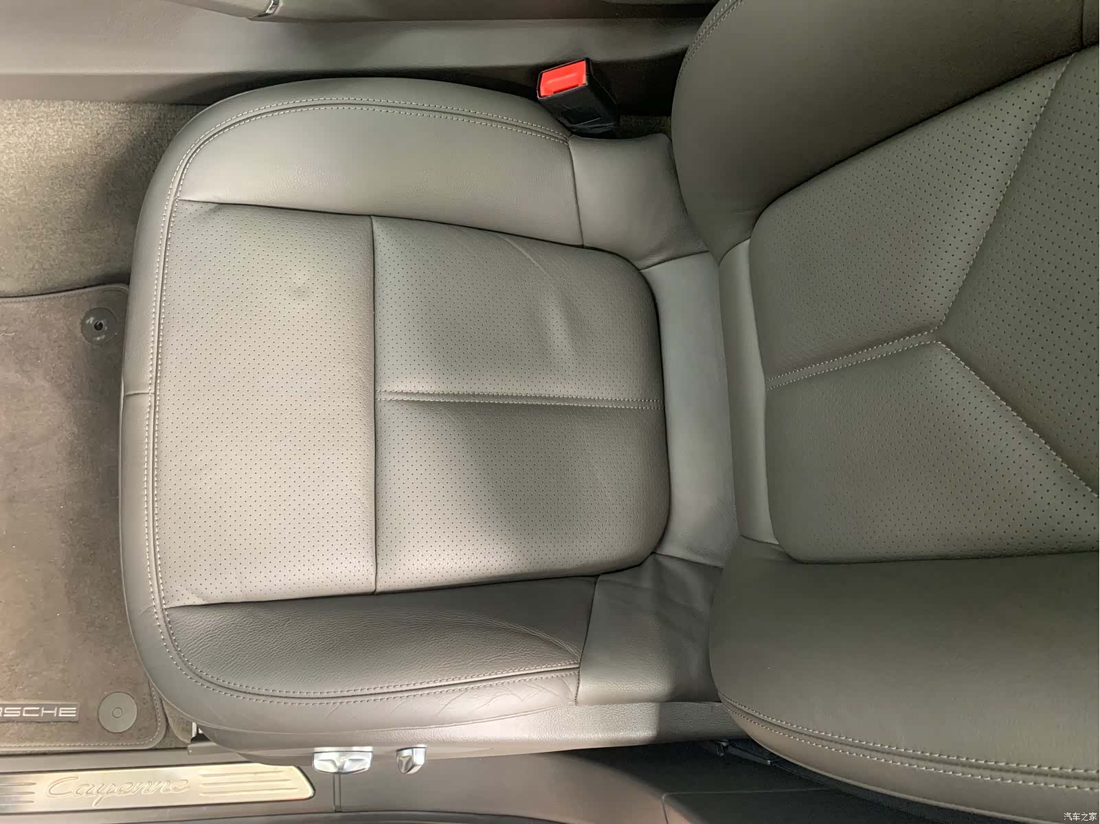Porsche Cayenne, 2015 16