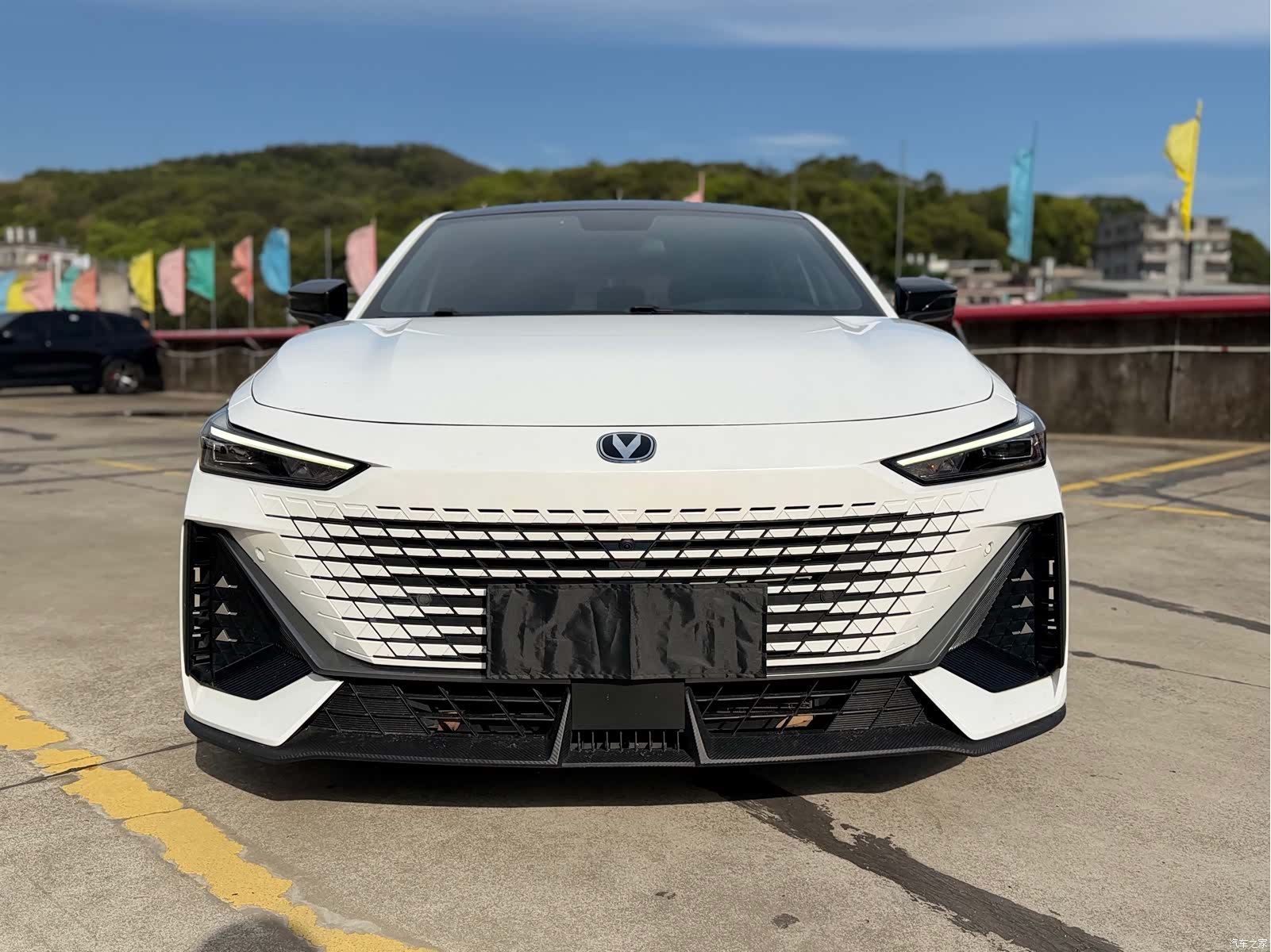 Changan UNI-V, 2022 2