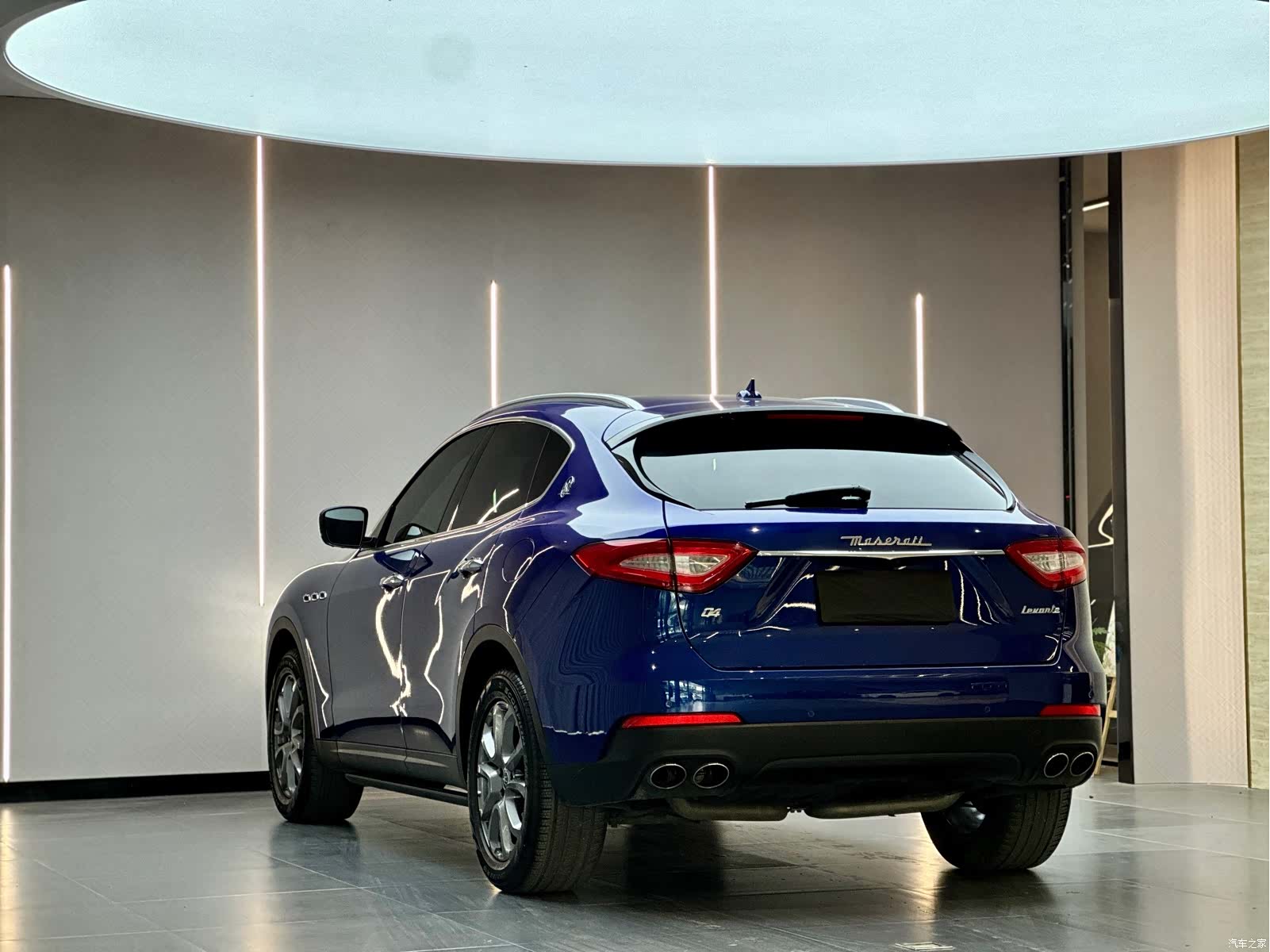 Maserati Levante, 2021 10