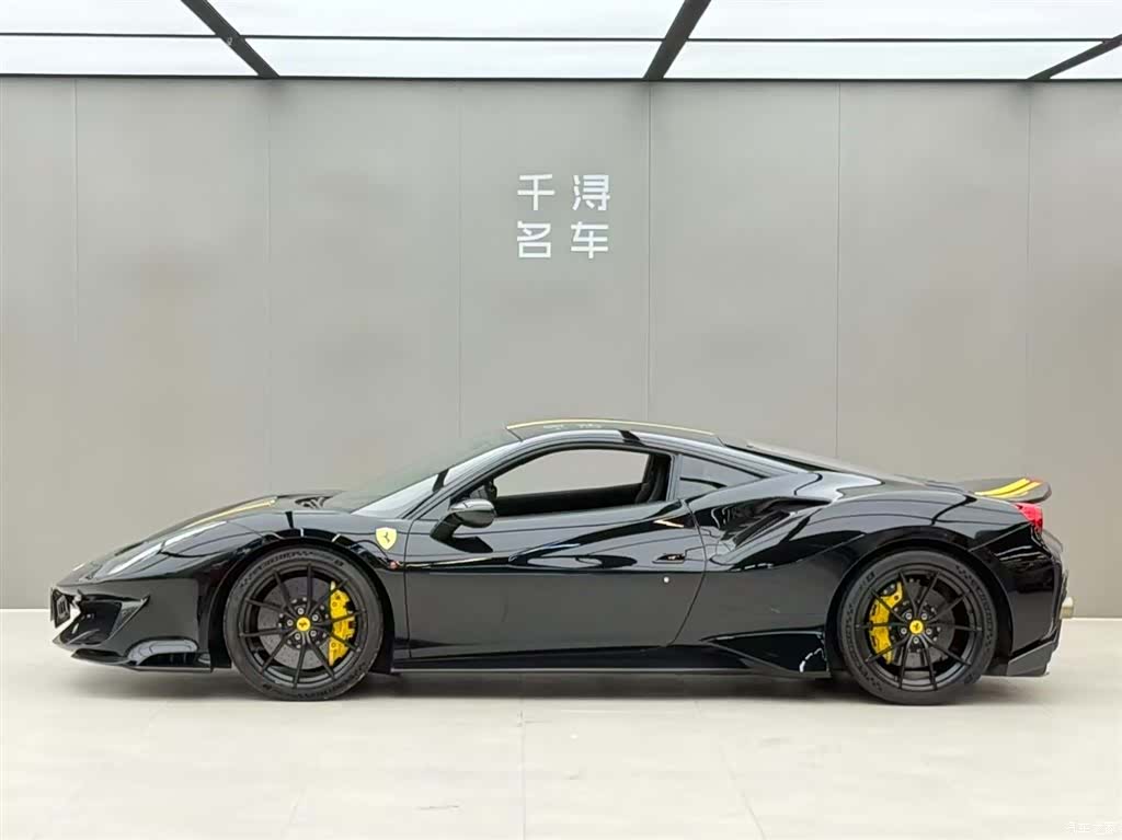 Ferrari 488, 2019 3