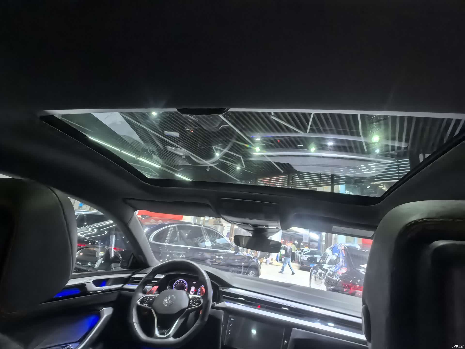Volkswagen CC, 2019 10