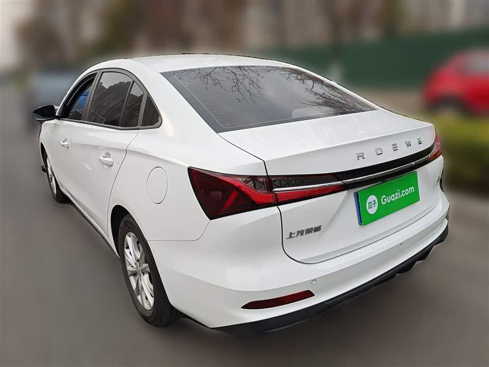 Roewe i5