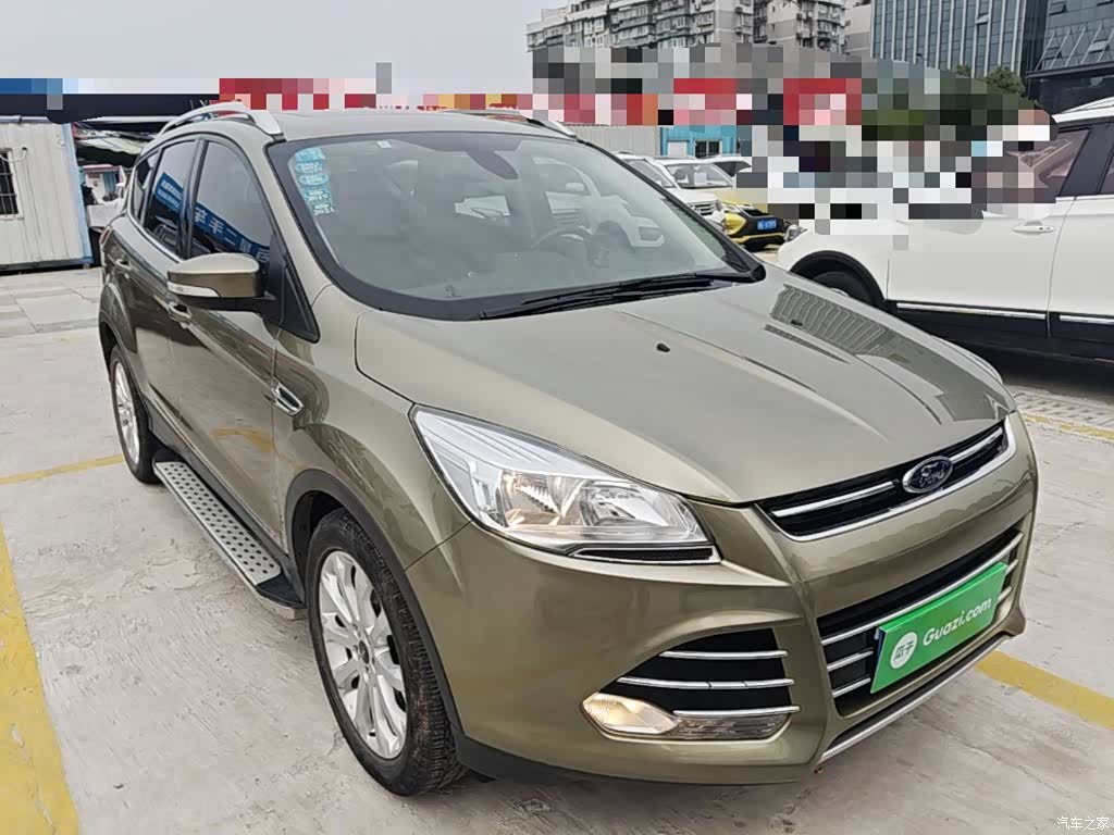 Ford Kuga, 2015 4